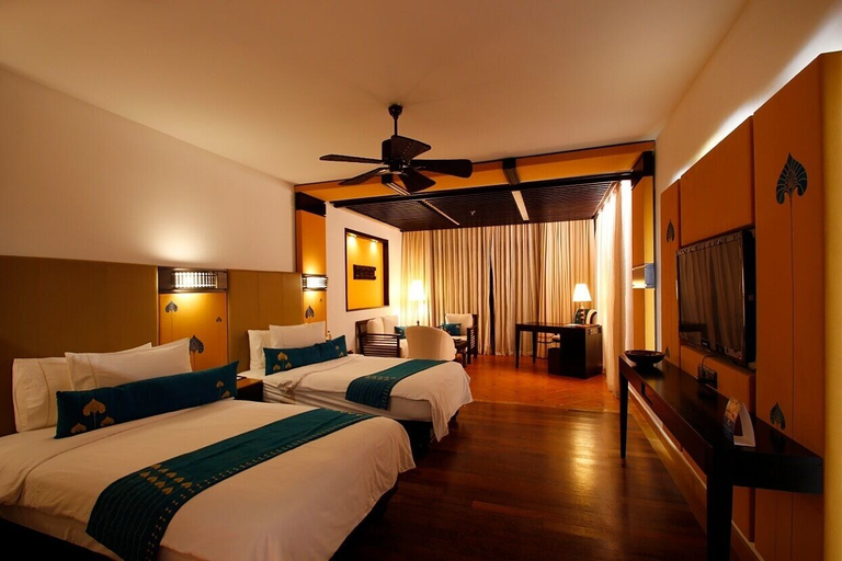 Bedroom 4, Plumeria Lake Resort & Spa, Alappuzha