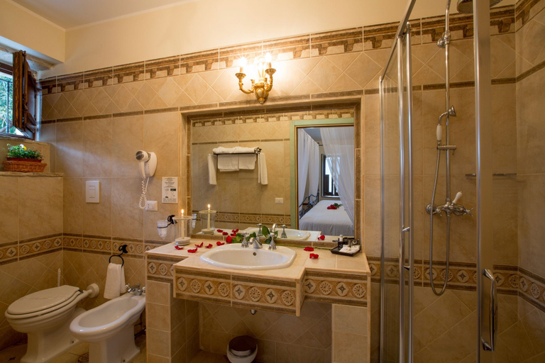 Bathroom 3, IL SAPORE DELLA LUNA SRL, Ascoli Piceno