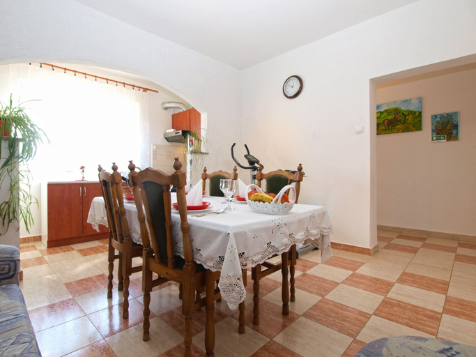 Others 5, Apartment 1789, Fažana