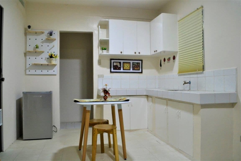 Others 4, D&D Guest House, Silang