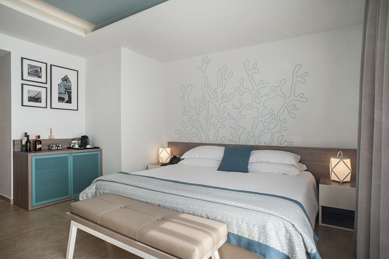 Bedroom 4, Modica Beach Resort, Ragusa