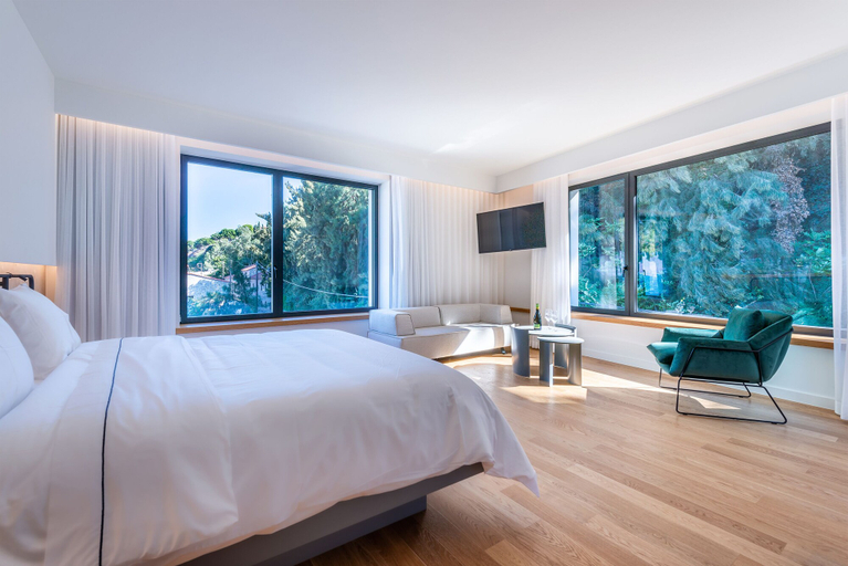 Bedroom 2, Amario Suites Hotel, West Greece