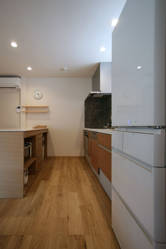 Others 4, Shimogoryo House, Furano