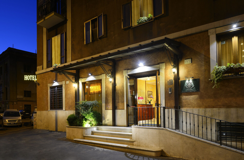 Exterior & Views 2, Hotel Tuscolana, Roma