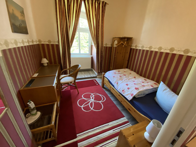 Bedroom 4, Jagdschloss Lalendorf, Rostock