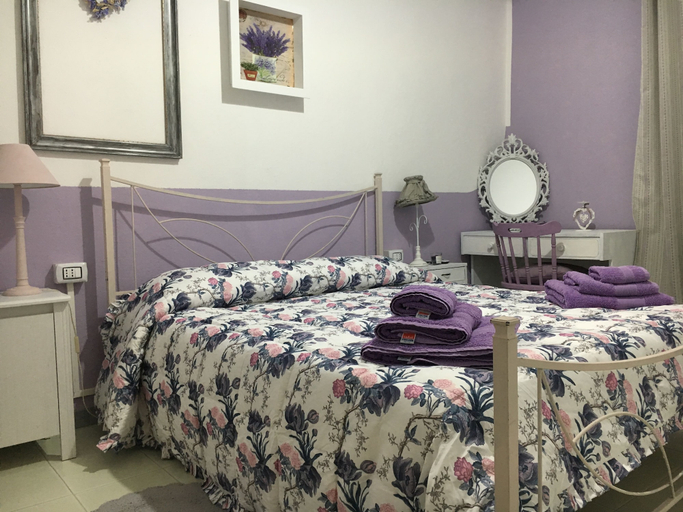 Bedroom 4, BeB il Pomo D'Oro, Cagliari