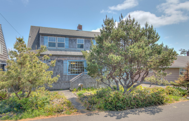 Exterior & Views 2, The Nordic House in the Cove - Meredith Lodging, Clatsop