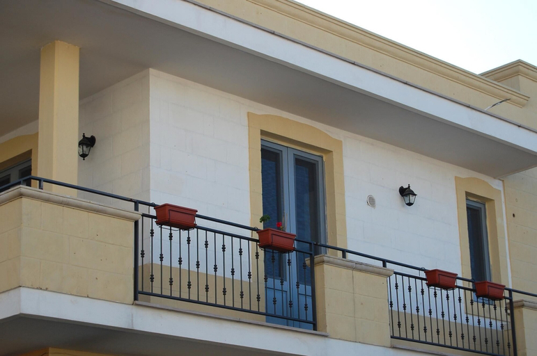 Exterior & Views, B&B Midiè, Brindisi