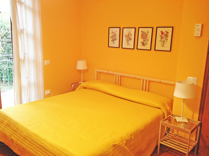 Bedroom 2, Villa Margiò, Verona
