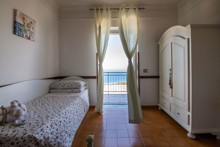 Bedroom 3, Hotel Ristorante Madonna Della Scala, Salerno