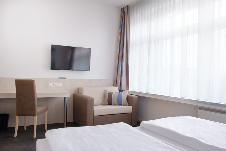 Bedroom 4, Viva Hotel Lübeck, Lübeck