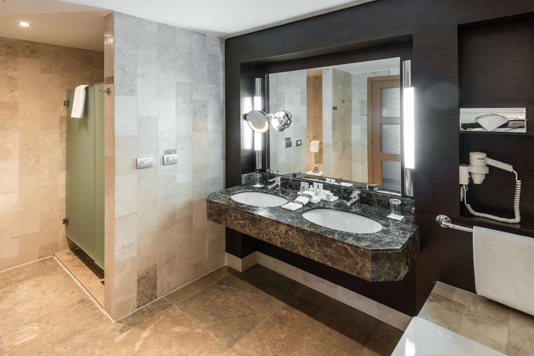 Bathroom 4, Radisson Hotel, Astana, Astana City
