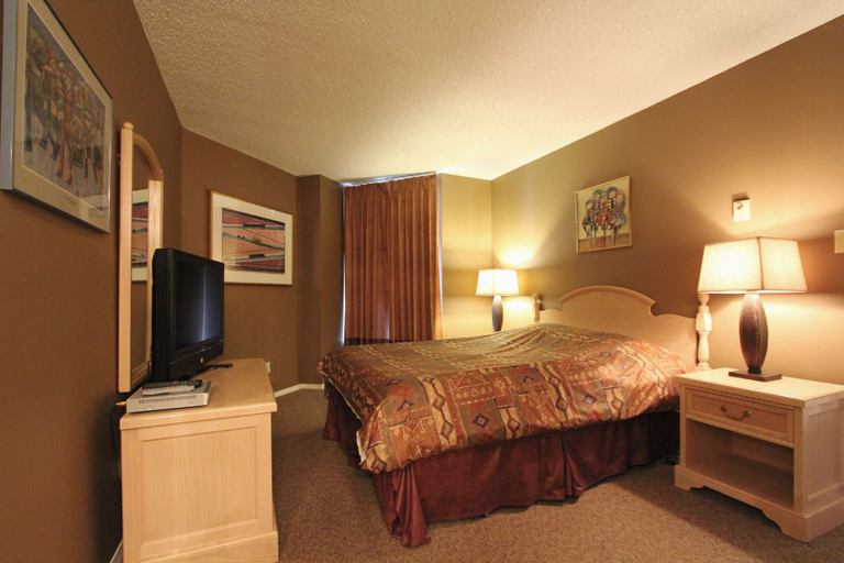 Bedroom, Marquise Condos by Whistler Retreats, Squamish-Lillooet