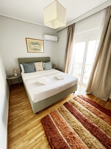 Bedroom 3, Peaceful Apartment by Flisvos Marina, Attica