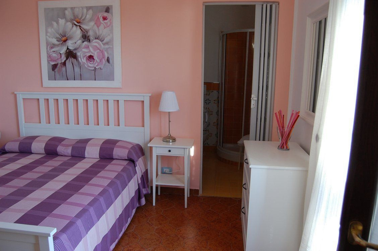 Bedroom 5, B&B Il Faro, Cosenza