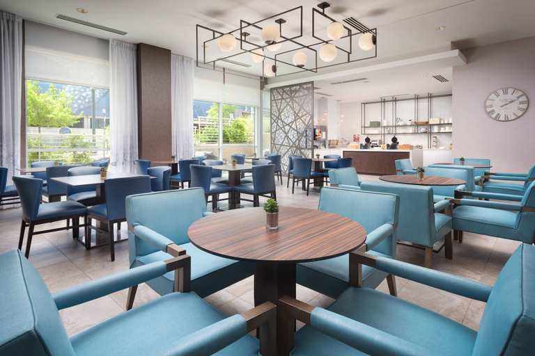 Food & Drinks 5, SpringHill Suites by Marriott Atlanta Downtown, Atlanta