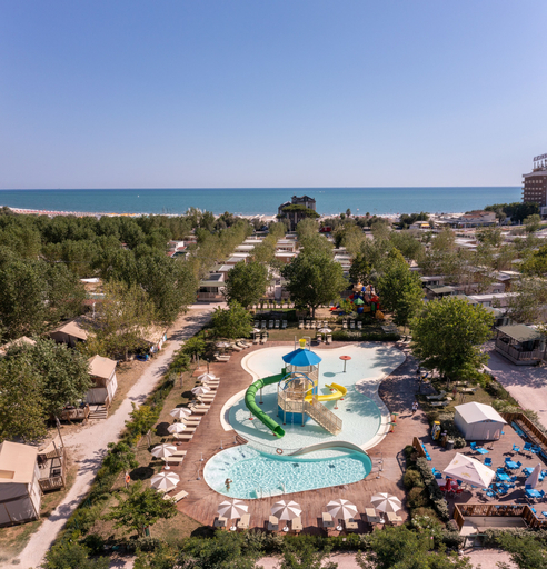 Club del Sole Romagna Family Village Riccione., Rimini
