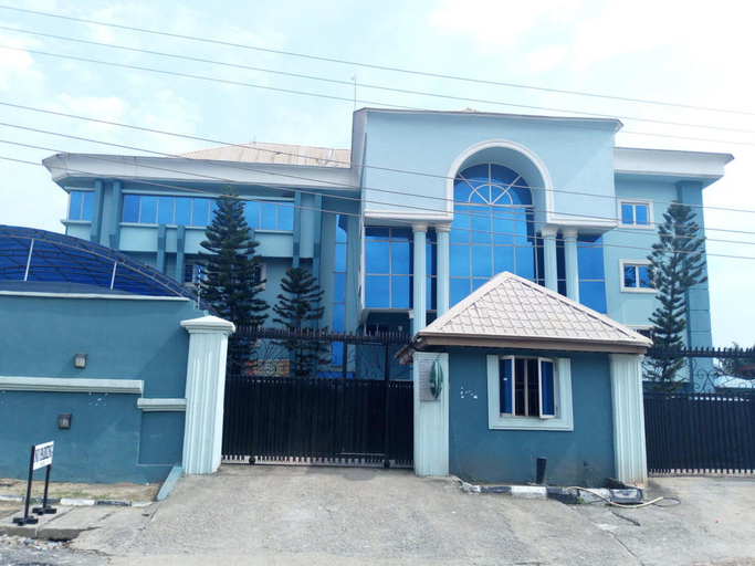 Exterior & Views 1, D'Luxx Villa & Suites, Mushin