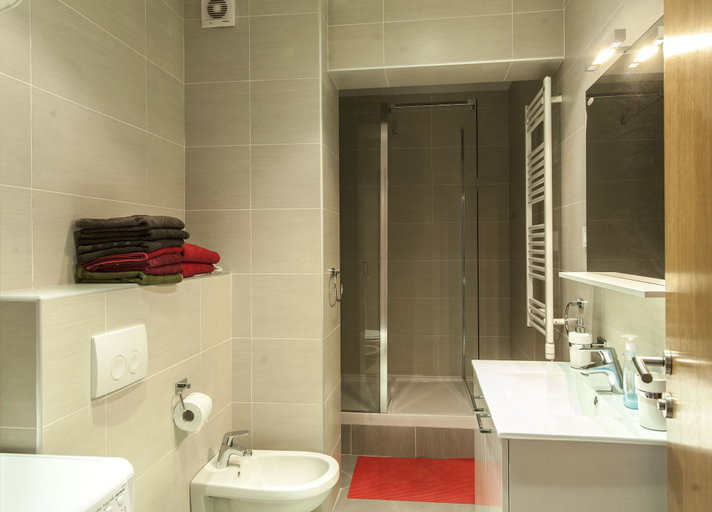 Bathroom 3, Vila Petrovic