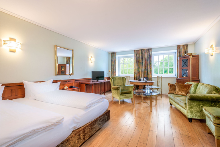 Bedroom 2, Hotel Schloss Wilkinghege, Münster