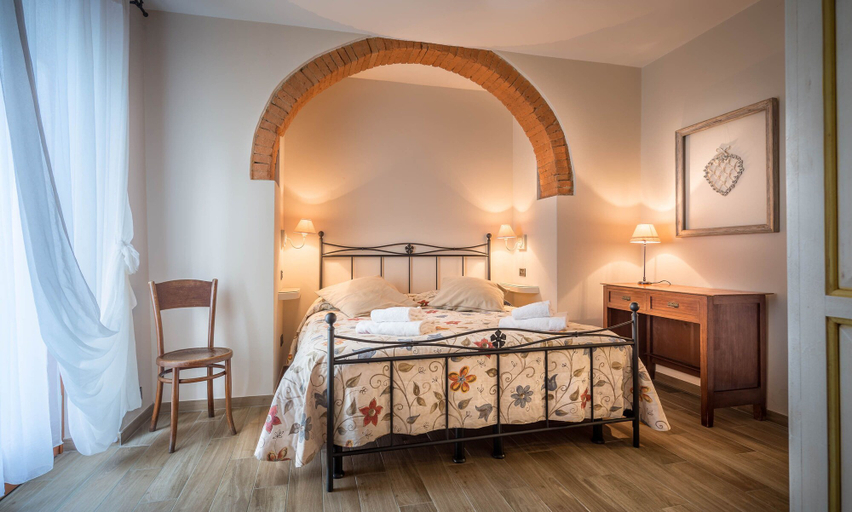 Bedroom 2, Le Cetinelle B&B, Florence