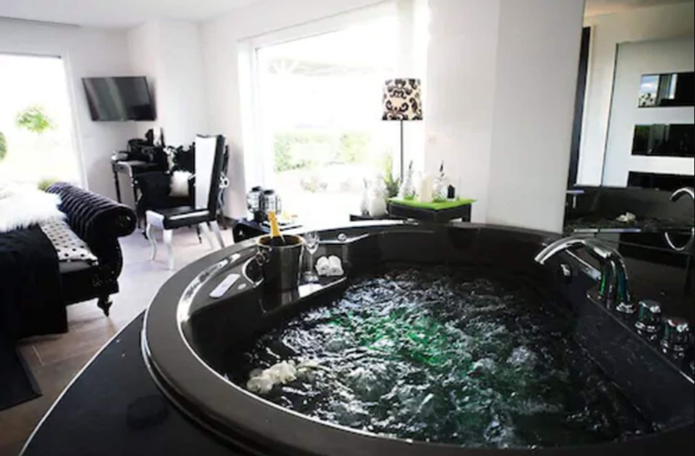 Bathroom 4, Burgunderhof Hotel - Adults Only, Bodenseekreis