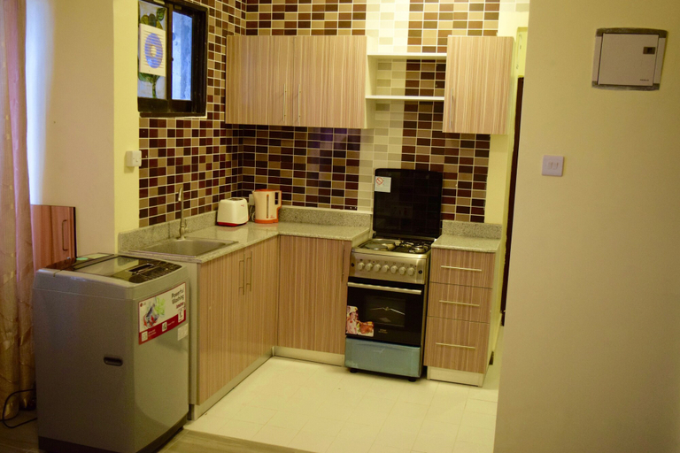 Others 5, New Avon Apartments, Ilala