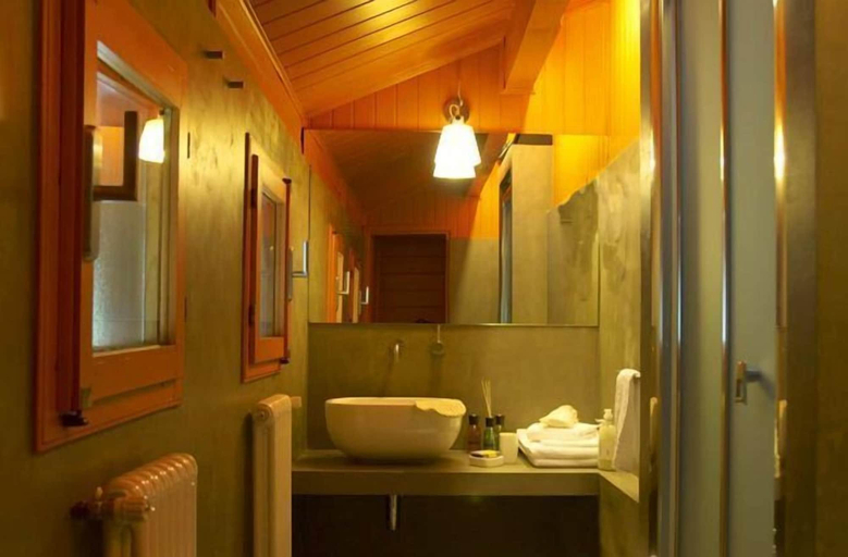 Bathroom, Hôtel Village, Aosta