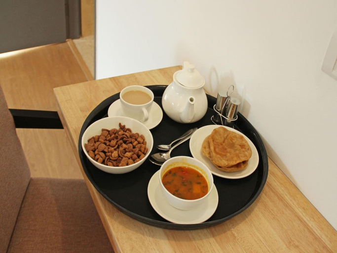 Food & Drinks 5, Hotel Bhooshan Sivajinagar, Pune