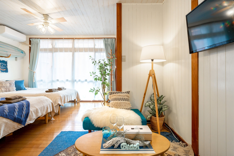 Bedroom 3, Good Apartment, Naha