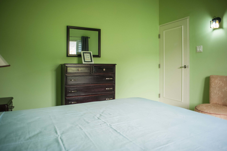 Bedroom 2, Jamaica Shades at Cool Shades