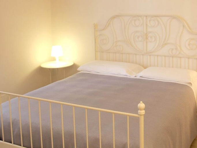 Bedroom 4, B&B Midiè, Brindisi