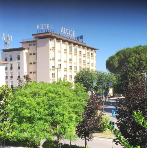 Exterior & Views, Hotel Ristorante Alcide, Siena