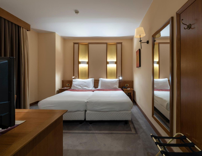 Bedroom 3, Thai Si, Treviso