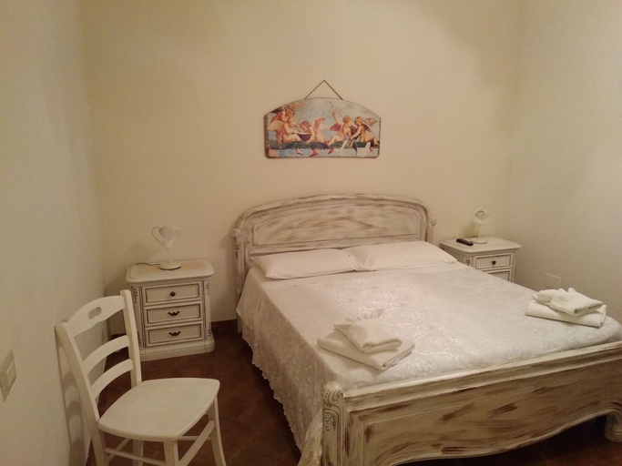 Bedroom 4, Le Corti del Casale - Bed & Breakfast, Bari