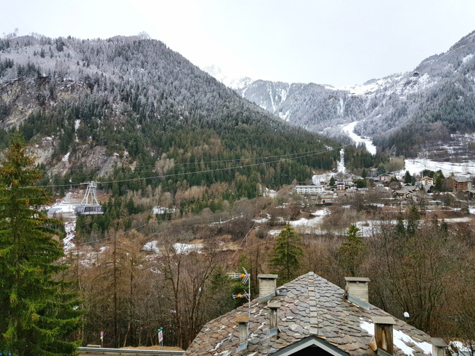 Others 5, Mont Blanc - Exclusive Apt, Aosta
