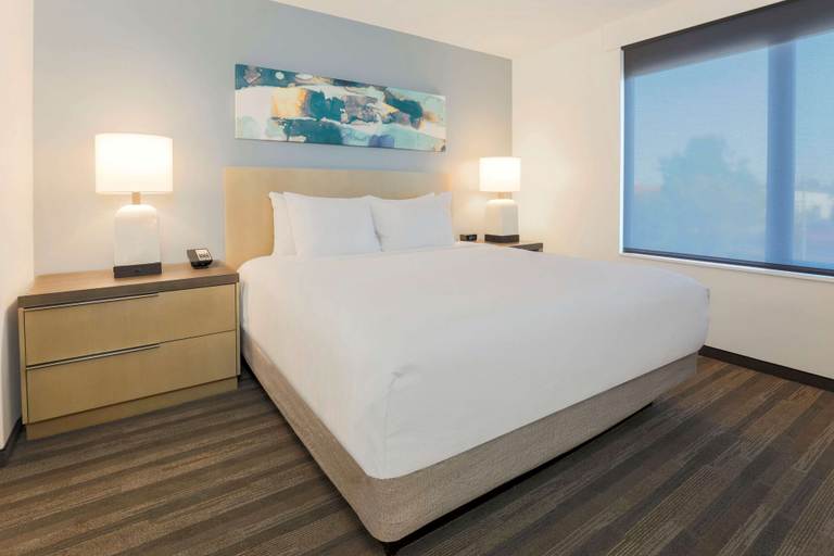 Bedroom 4, Hyatt House Davis, Yolo