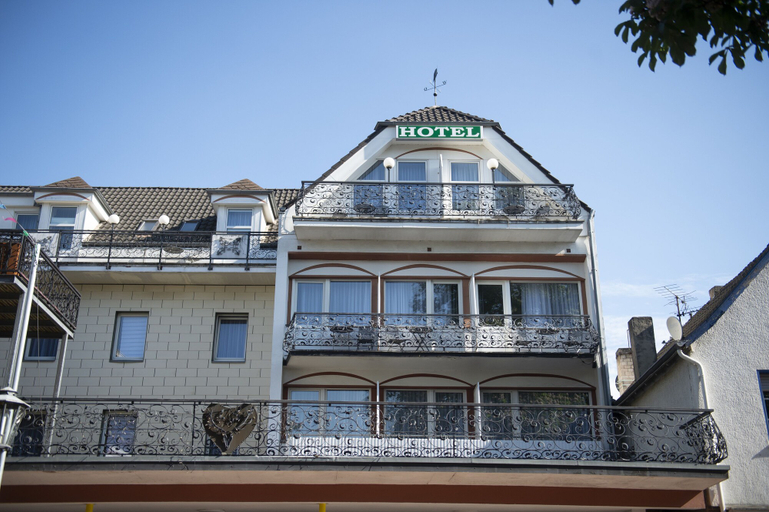 Exterior & Views 2, Platzhirsch Hotel, Bonn
