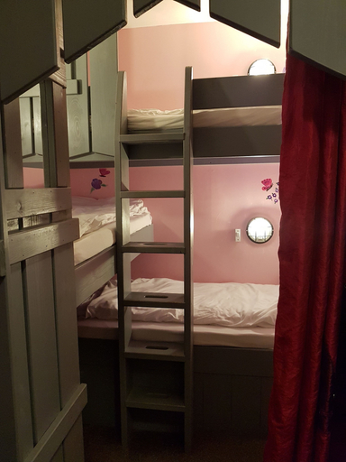 Bedroom 3, Gulliver's Resort Matlock Bath, Derbyshire