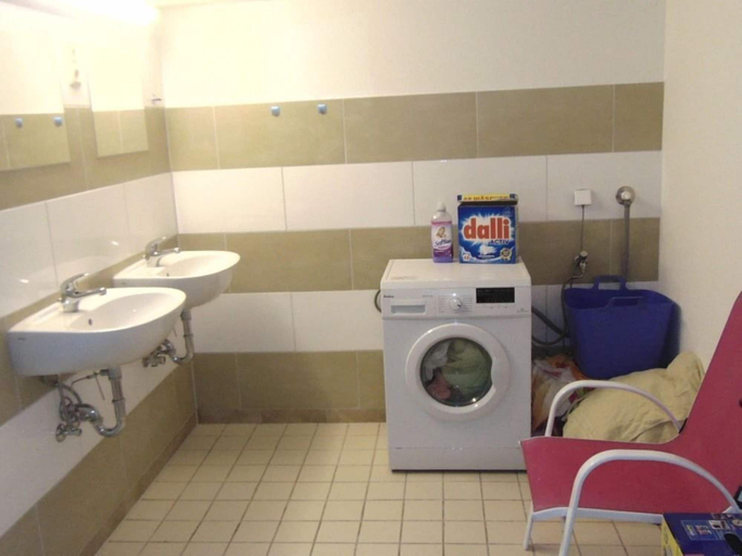Bathroom 3, Hostel Vorharz Quedlinburg, Harz