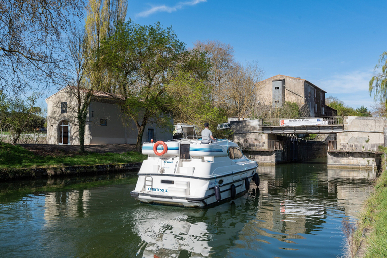 Exterior & Views 2, LE MOULIN DU VIVIER, Aude