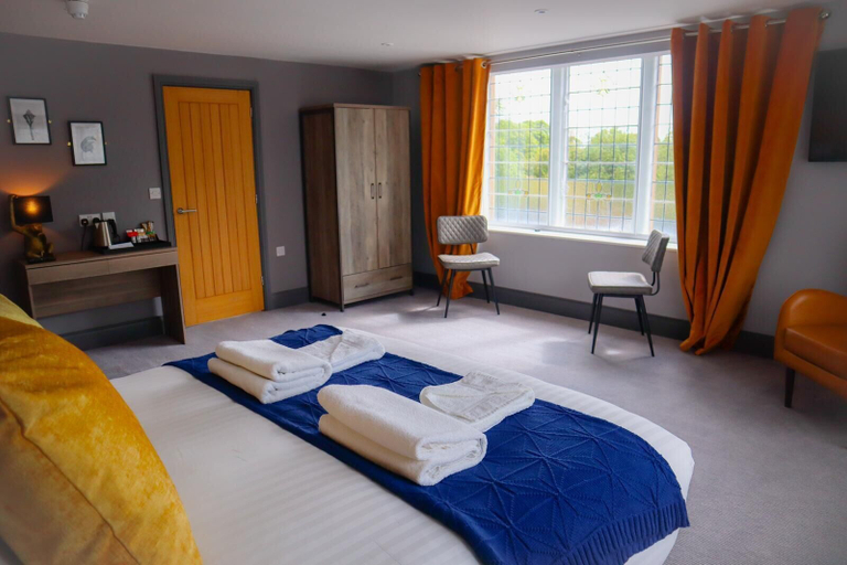 Bedroom 2, The Strutt Arms, Derbyshire
