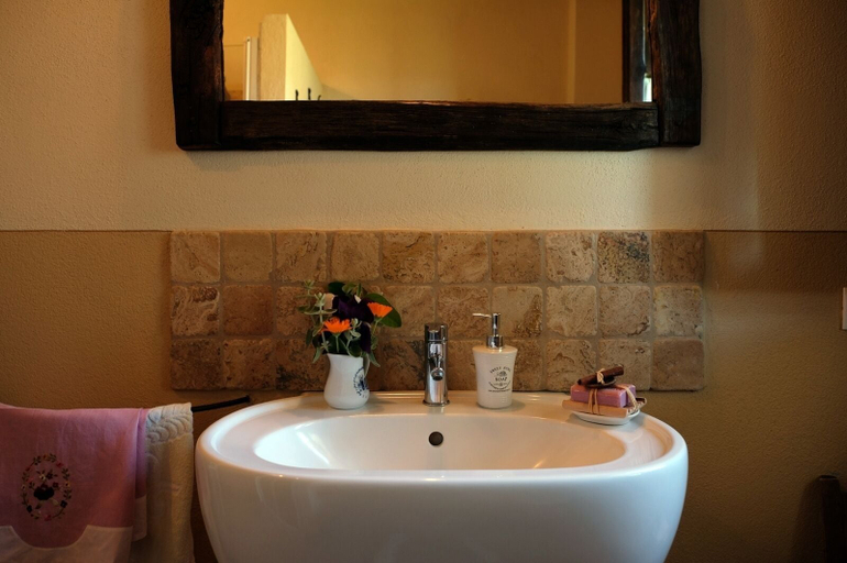 Bathroom 3, Agriturismo Monsole, Siena