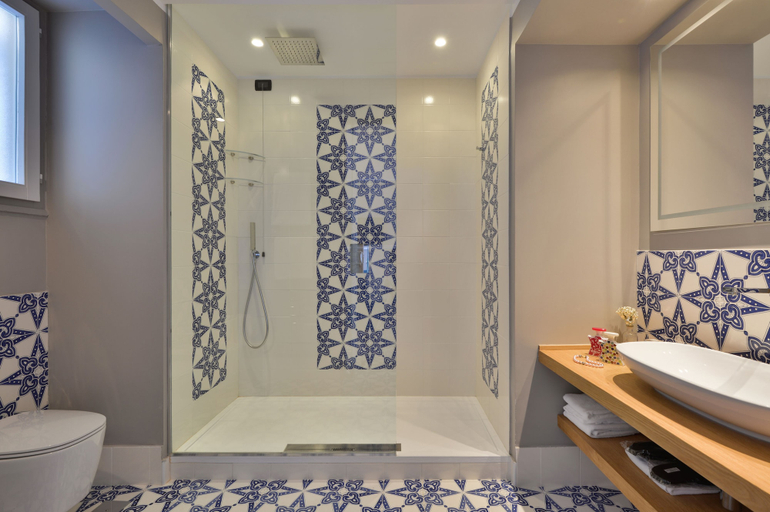 Bathroom 4, Boutique Hotel Esplanade, Salerno