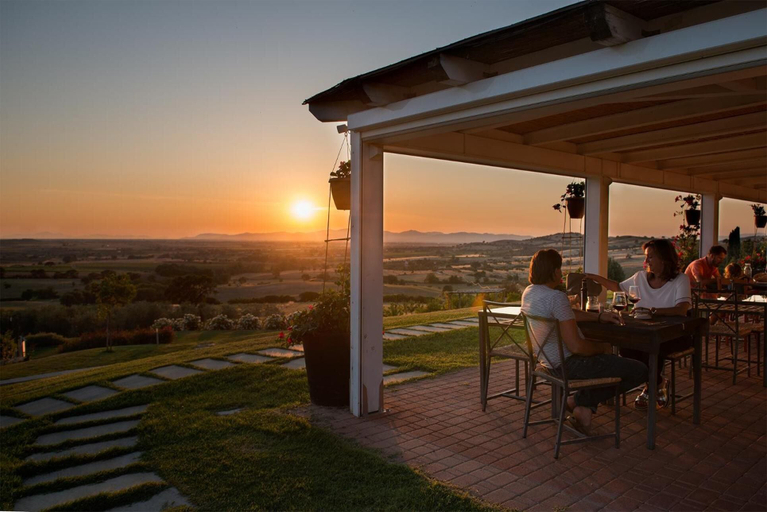 Food & Drinks 4, Podere n° 8 in Maremma, Grosseto