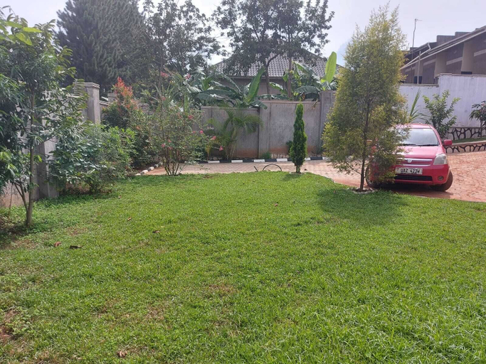 Others 5, Charming House in Matugga, Kampala, Uganda, Jinja