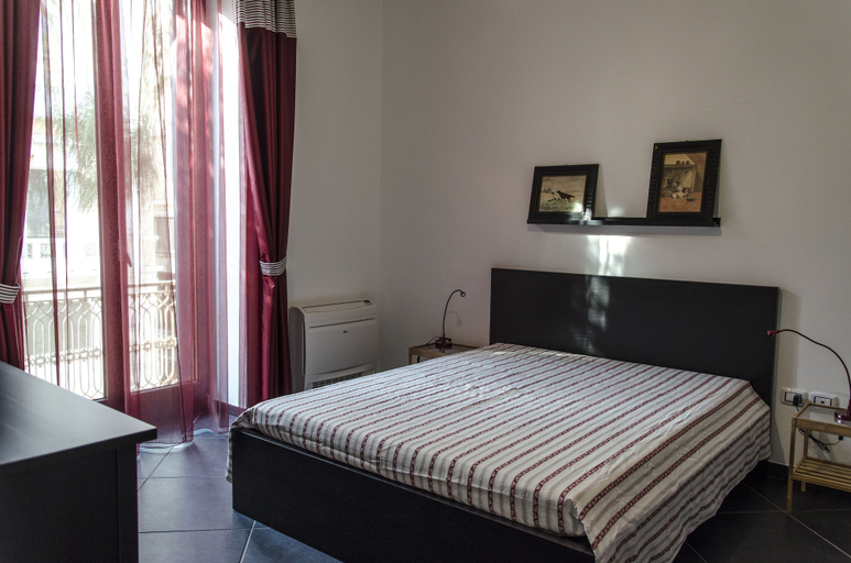 Bedroom 4, B&B Maria Vittoria and Apartments, Brindisi
