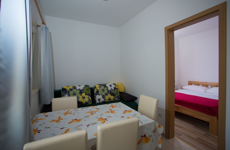 Bedroom 2, Apartments Bedalov, Kaštela