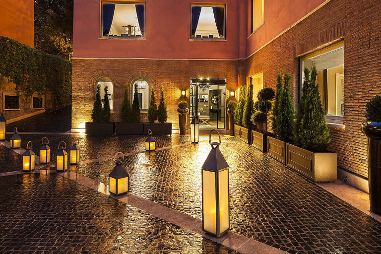Pepoli9 Design Suites in Rome, Rome