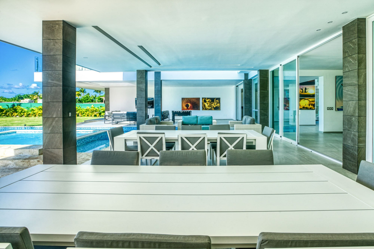 Food & Drinks, Modern and Fresh Oceanfront Villa, Salvaleon de Higuey
